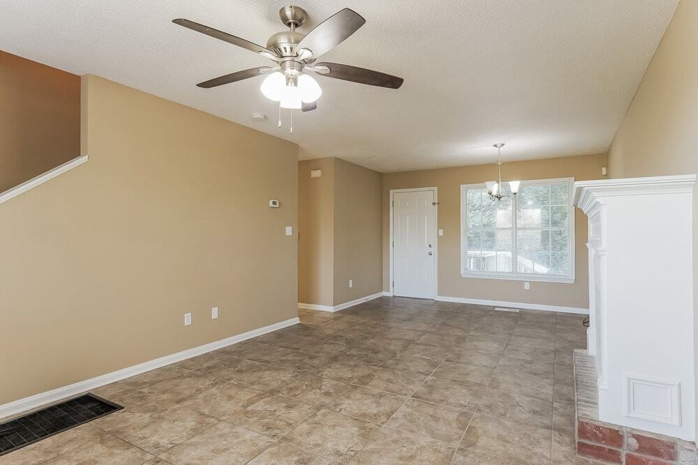 927 Rich Rd - Photo 6 of 18