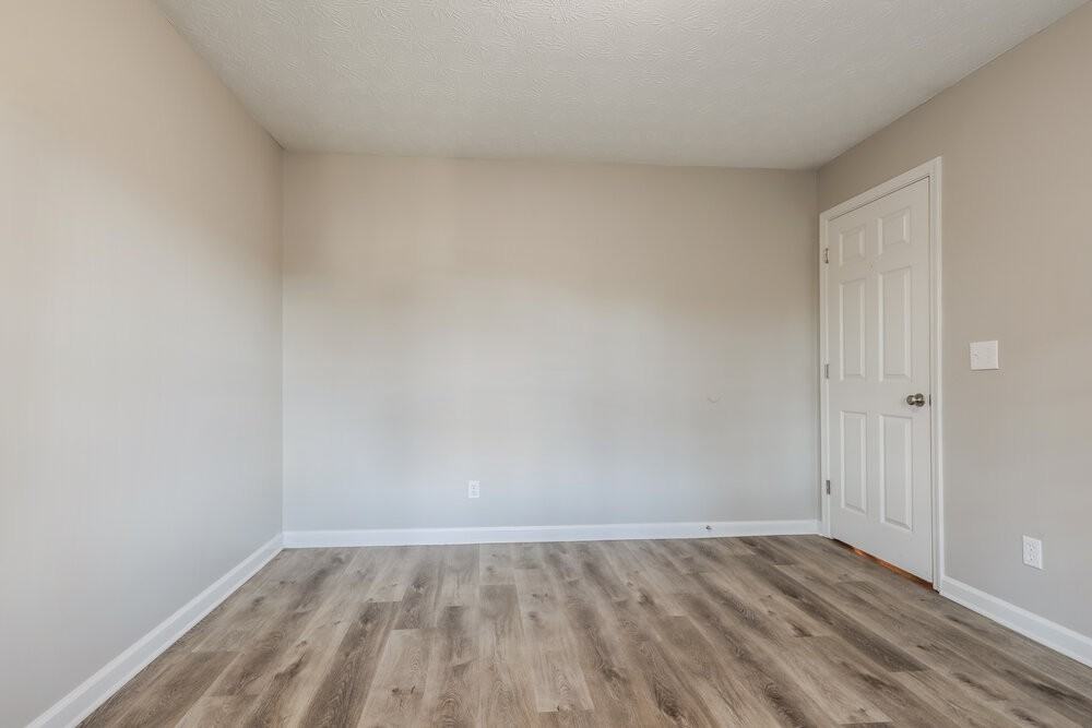 2104 Watercrest Cir - Photo 6 of 17