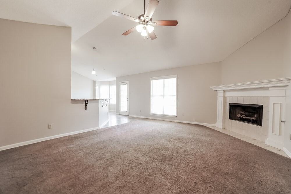 7394 Paddock Cv - Photo 4 of 16