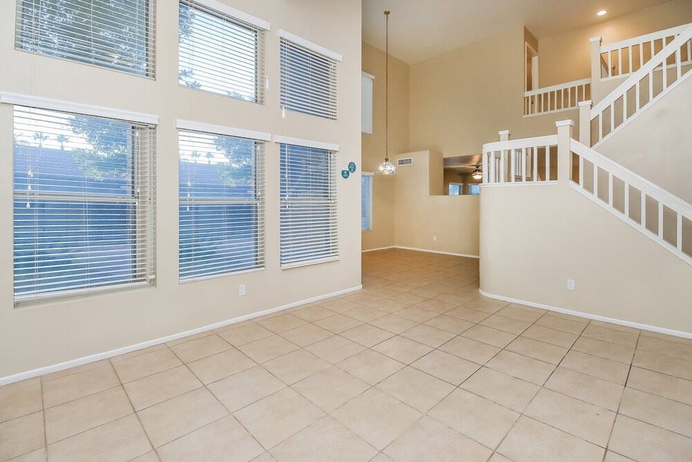 919 W Juanita Ave - Photo 7 of 17