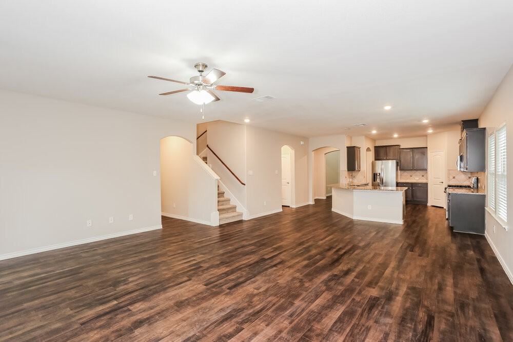 3013 Colorado Dr - Photo 6 of 17