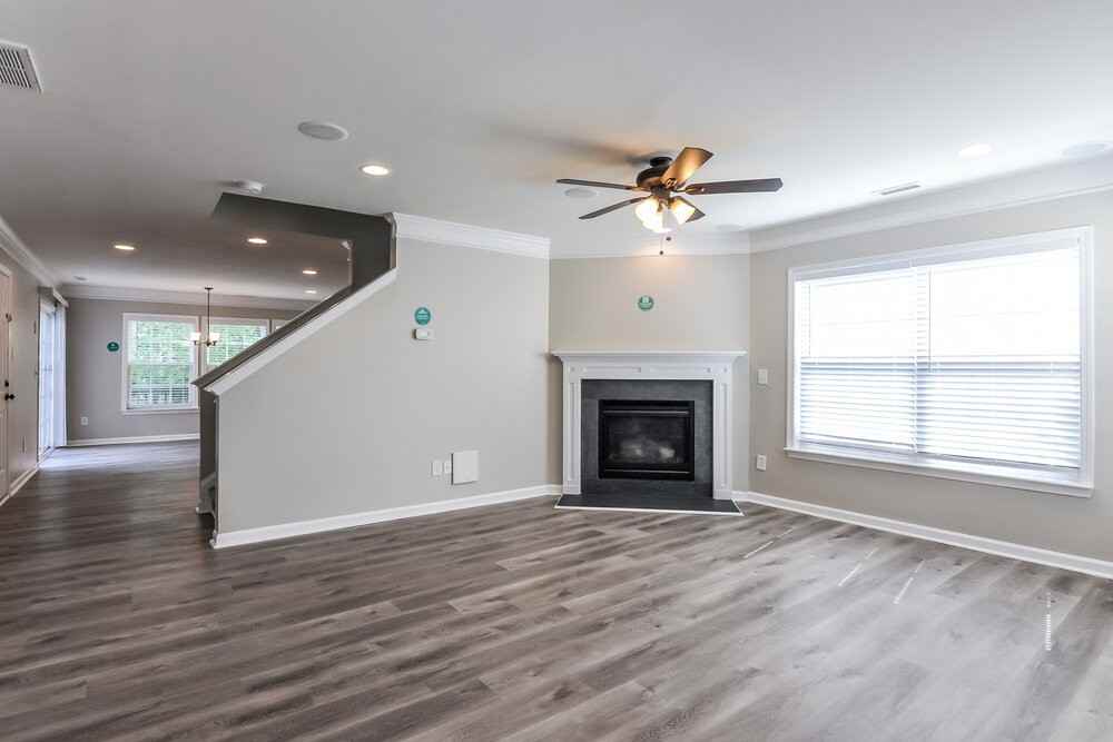 471 Averasboro Dr - Photo 4 of 17