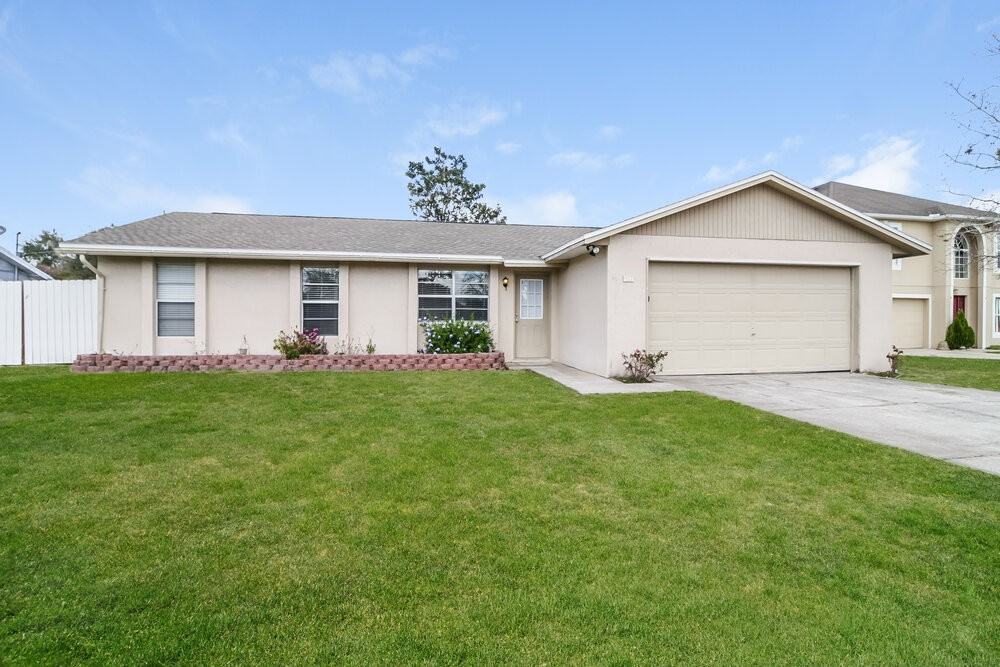 3341 Sky St - Photo 2 of 25