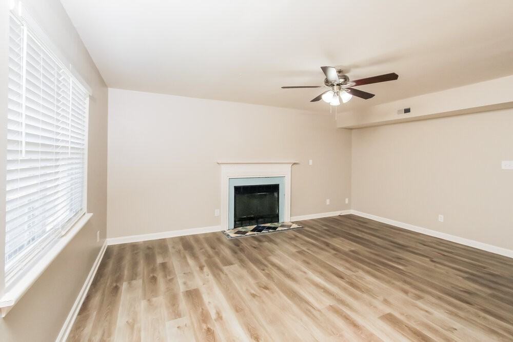 8003 Beacon Hills Rd - Photo 5 of 17