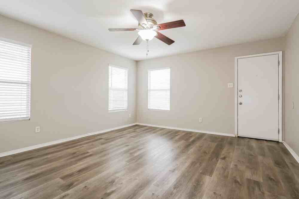 2024 Kickapoo Trl - Photo 4 of 16