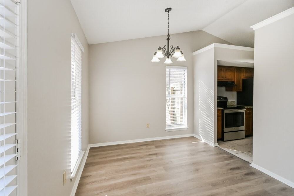 7184 Brandee Dr - Photo 6 of 16