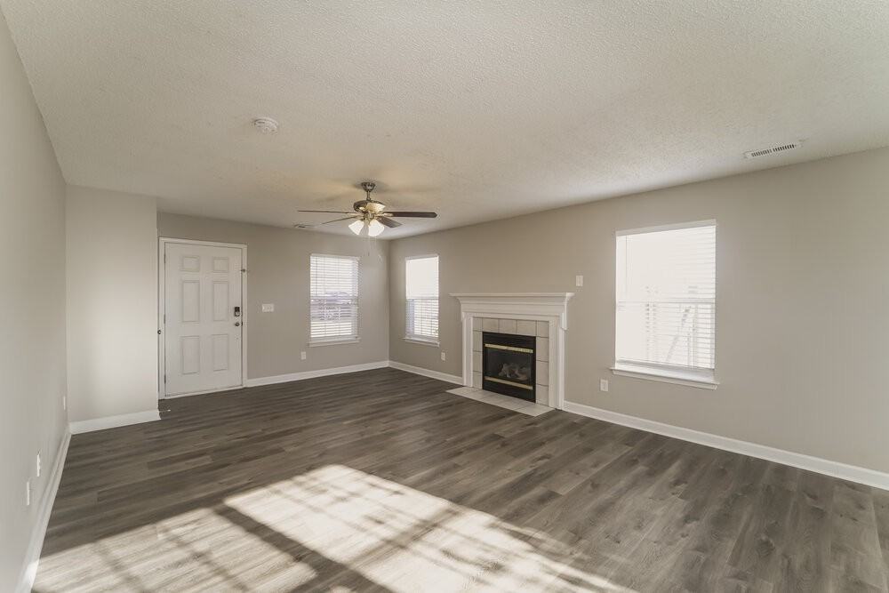 2631 Lookout Point Rd - Photo 5 of 17