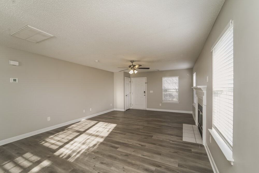 2631 Lookout Point Rd - Photo 6 of 17