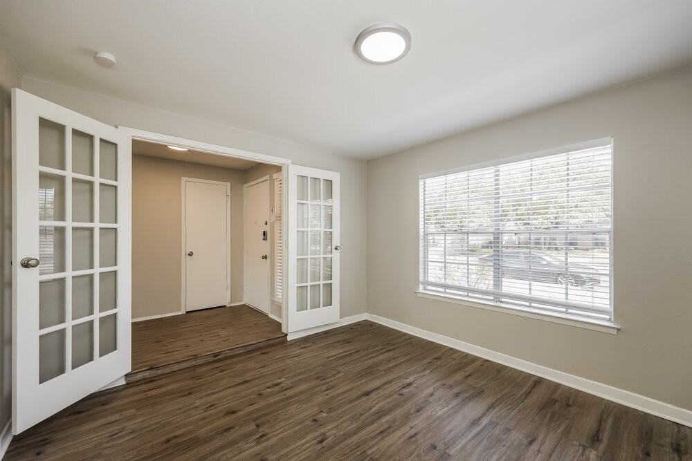 8238 Meadow Post St - Photo 6 of 17