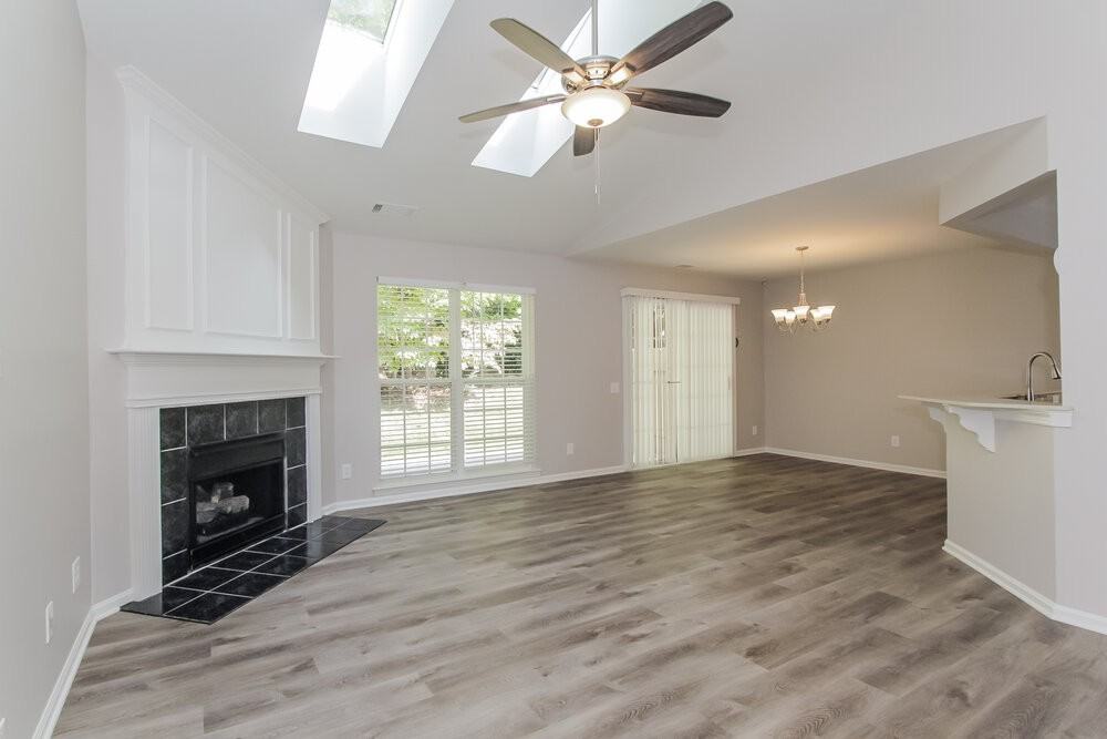 1506 Rumstone Ln - Photo 6 of 16