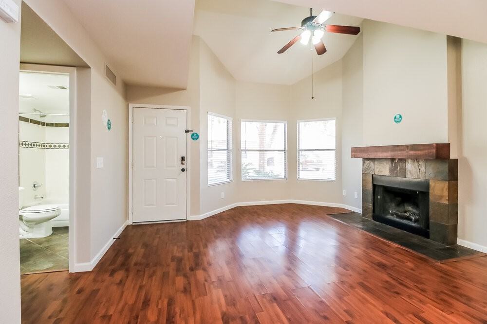 1717 E Geronimo St - Photo 4 of 17