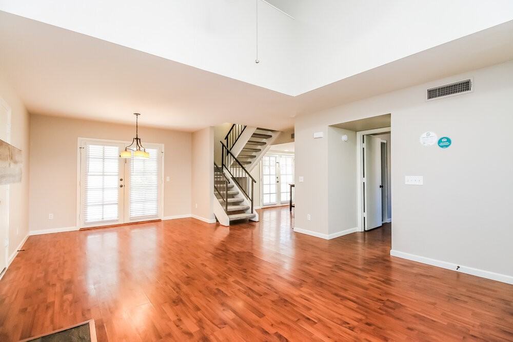 1717 E Geronimo St - Photo 7 of 17