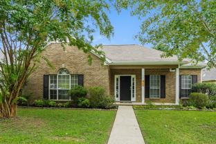 5741 Marchester Cir - Photo 1 of 1