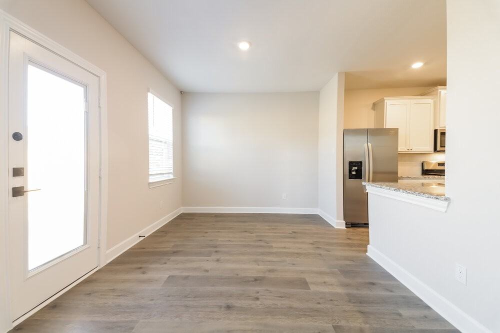 1104 Princeton Hts - Photo 6 of 17