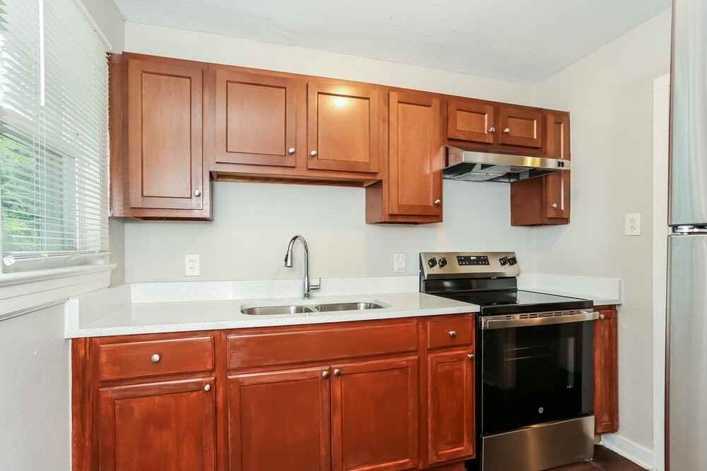 2969 Myra St - Photo 7 of 16