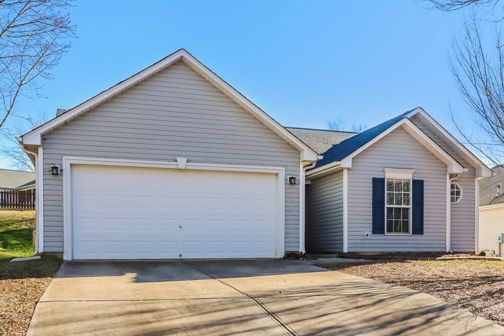 11902 Cheviott Hill Ln - Photo 3 of 16