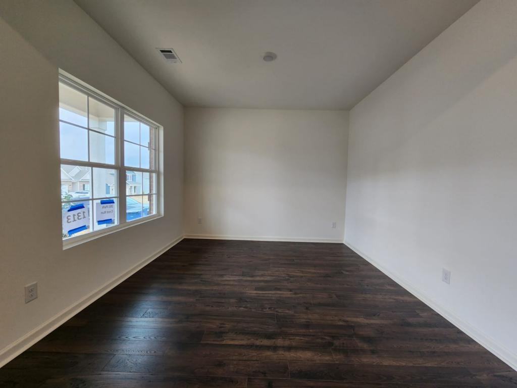 261 Park Crest Run - Photo 2 of 15