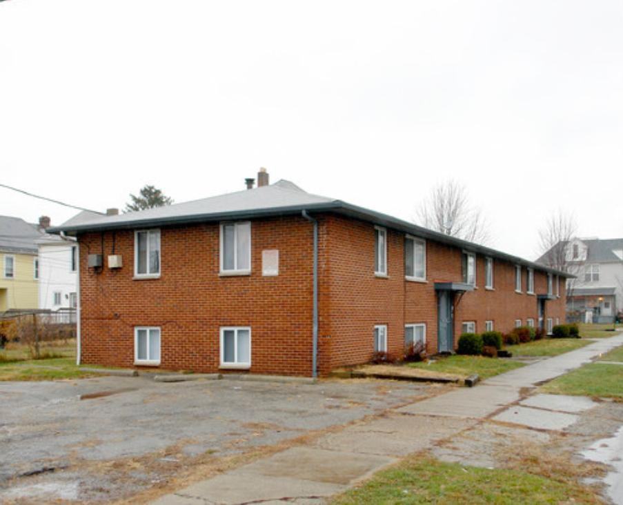 241 Martin Ave - Photo 2 of 5