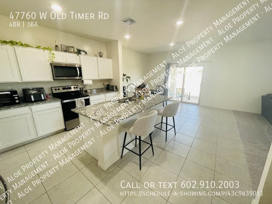 47760 W Old Timer Rd - Photo 3 of 24