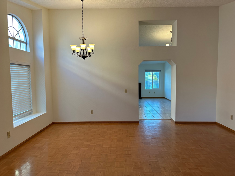 745 La Cumbre St - Photo 3 of 16