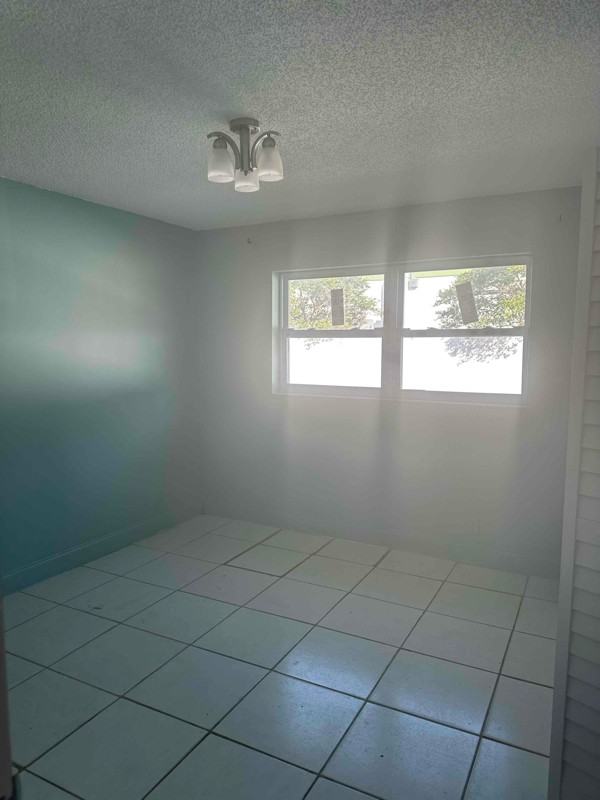 2113 Liberty St #1 - Photo 3 of 16