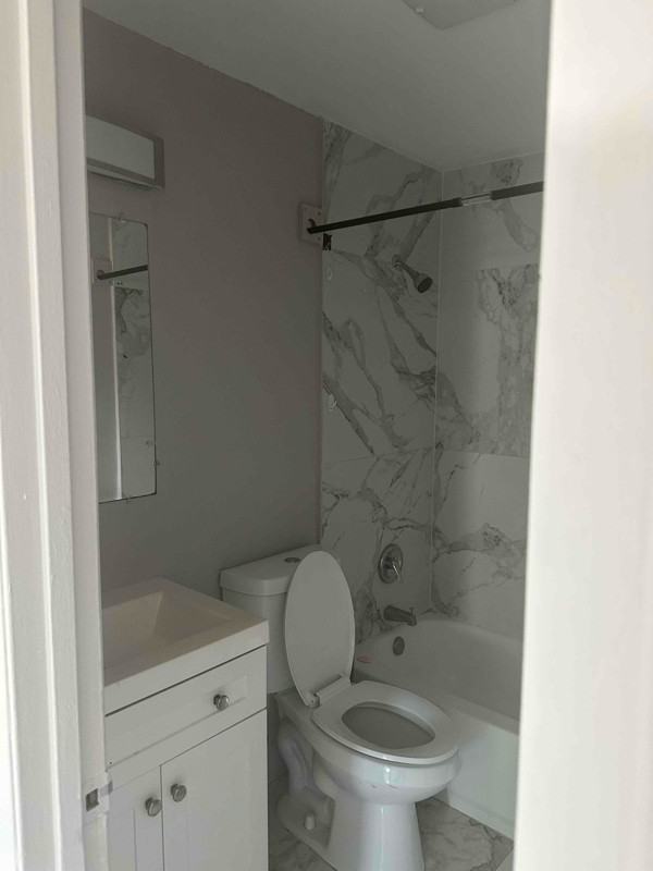 2113 Liberty St #1 - Photo 6 of 16