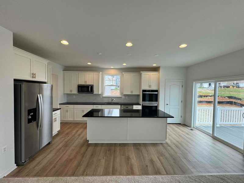 105 Fargo Ln - Photo 3 of 25