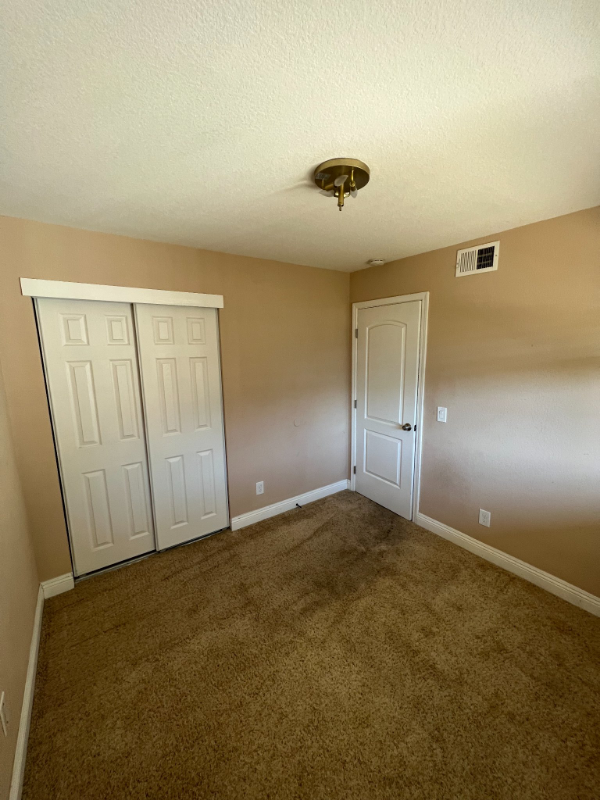 3426 Rancho Rio Way - Photo 4 of 9