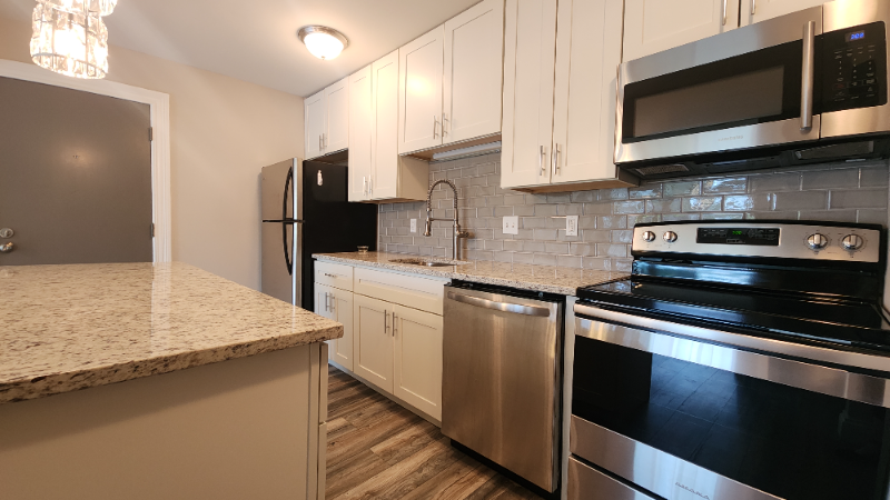 447 W Jefferson Ave #1stFL - Photo 5 of 13