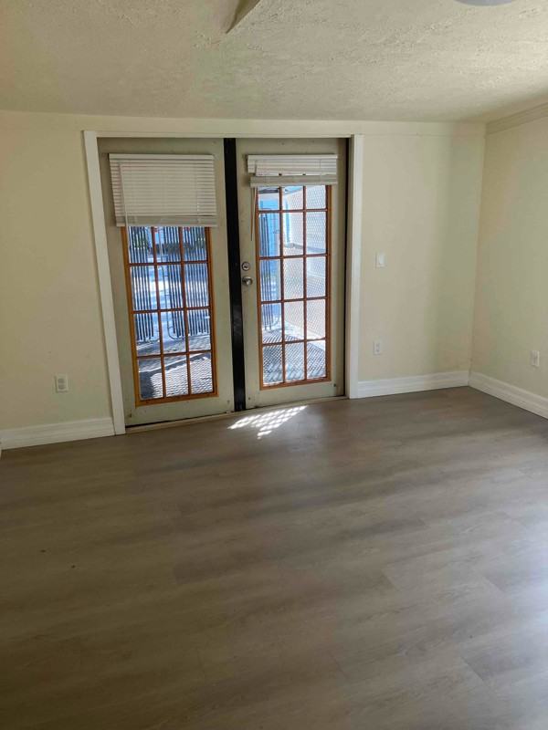 7590 Marx Dr - Photo 2 of 8