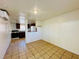 featured image of 329 W Kentucky St