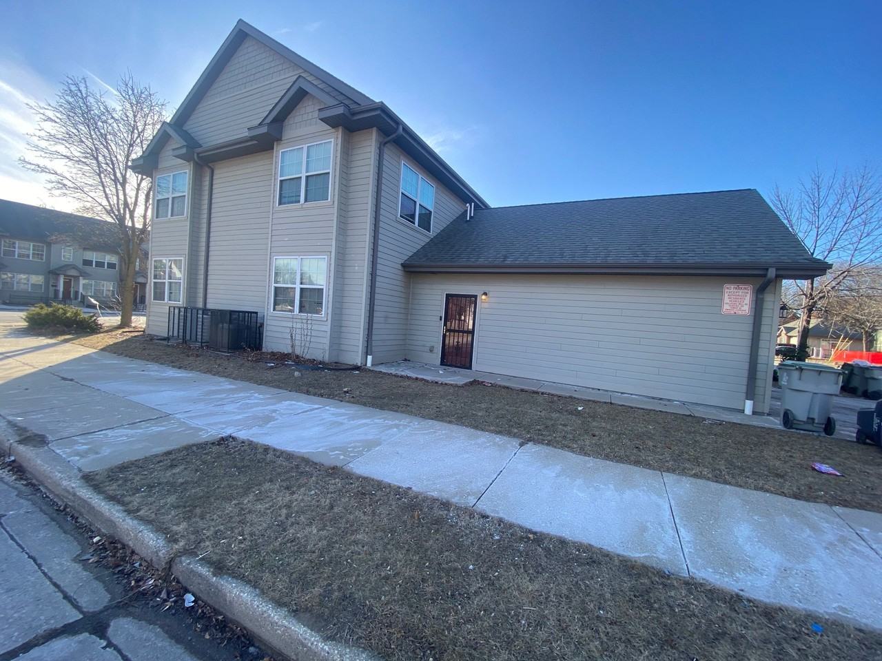 1702 W. Center St. - Photo 2 of 6