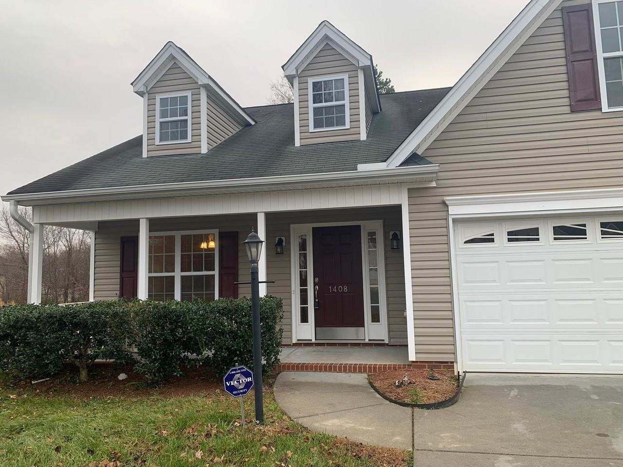 1408 Prestwood Ct - Photo 2 of 24