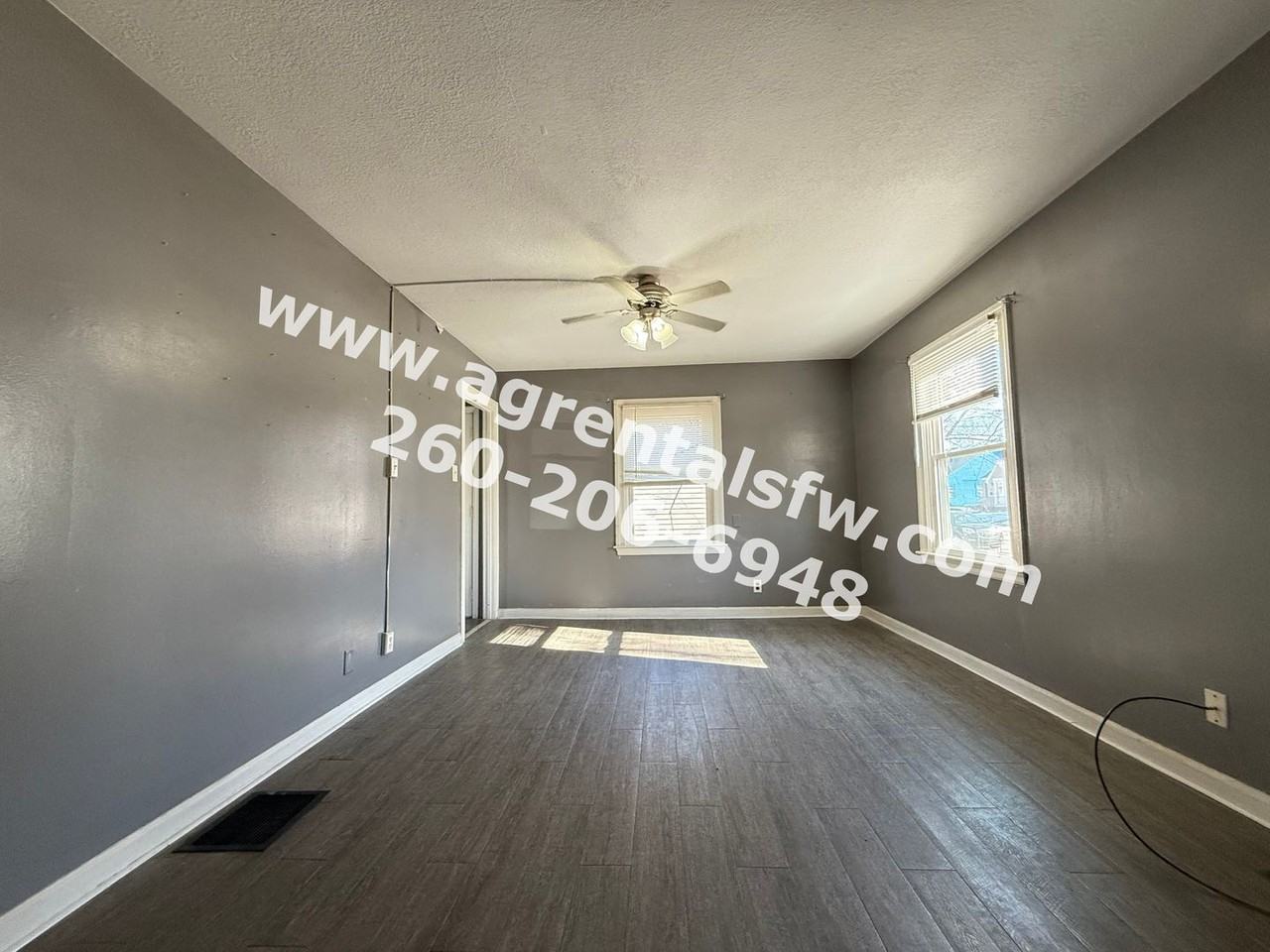 2138 Eby Ave - Photo 2 of 11