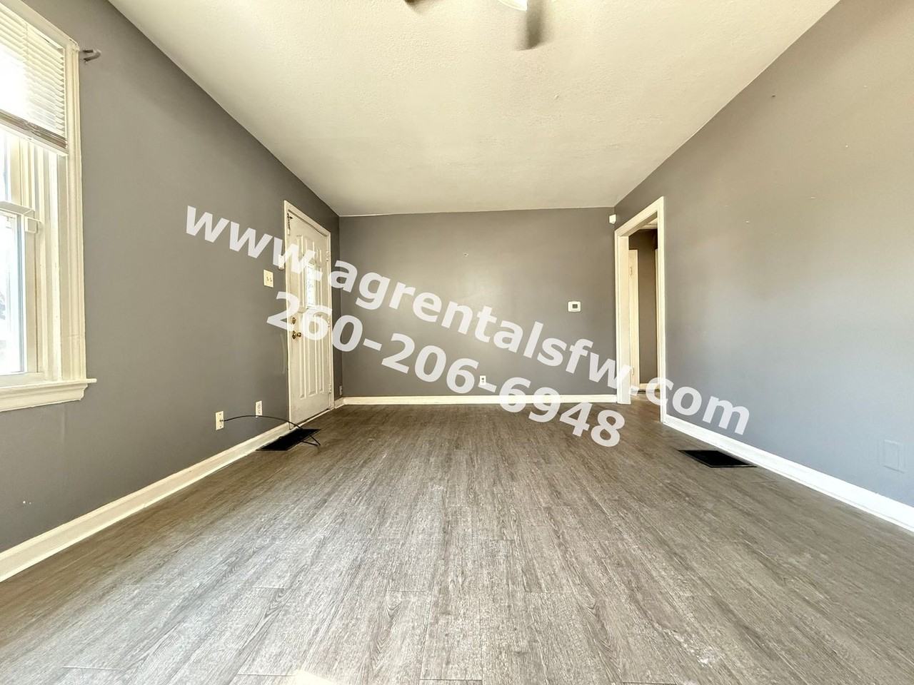 2138 Eby Ave - Photo 3 of 11