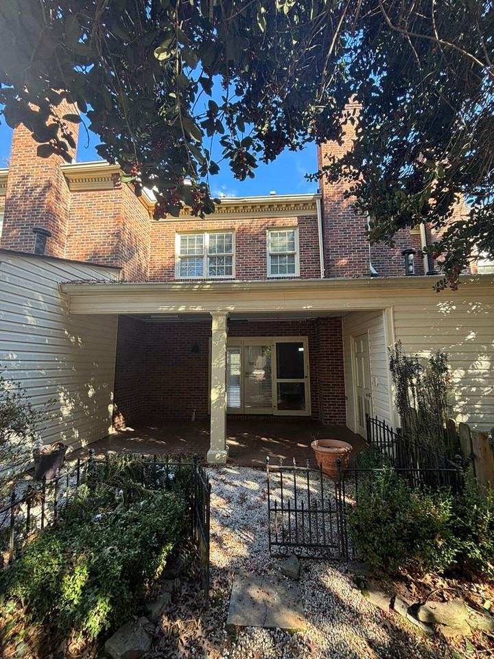 603 E Mountcastle Dr - Photo 3 of 11