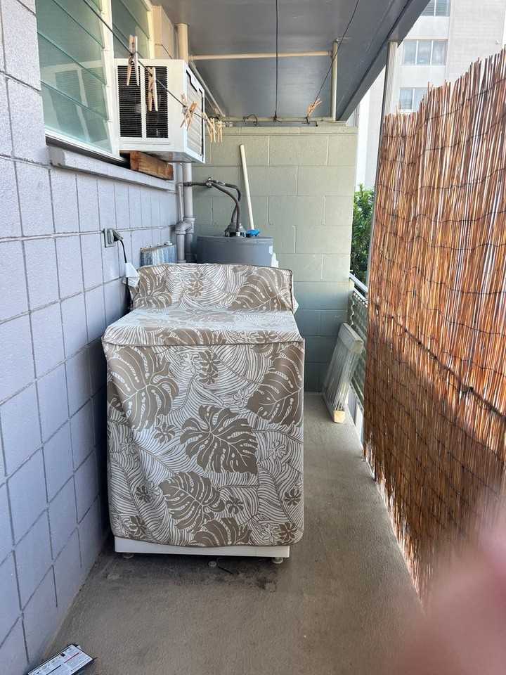 1533 Nehoa St #14 - Photo 2 of 12