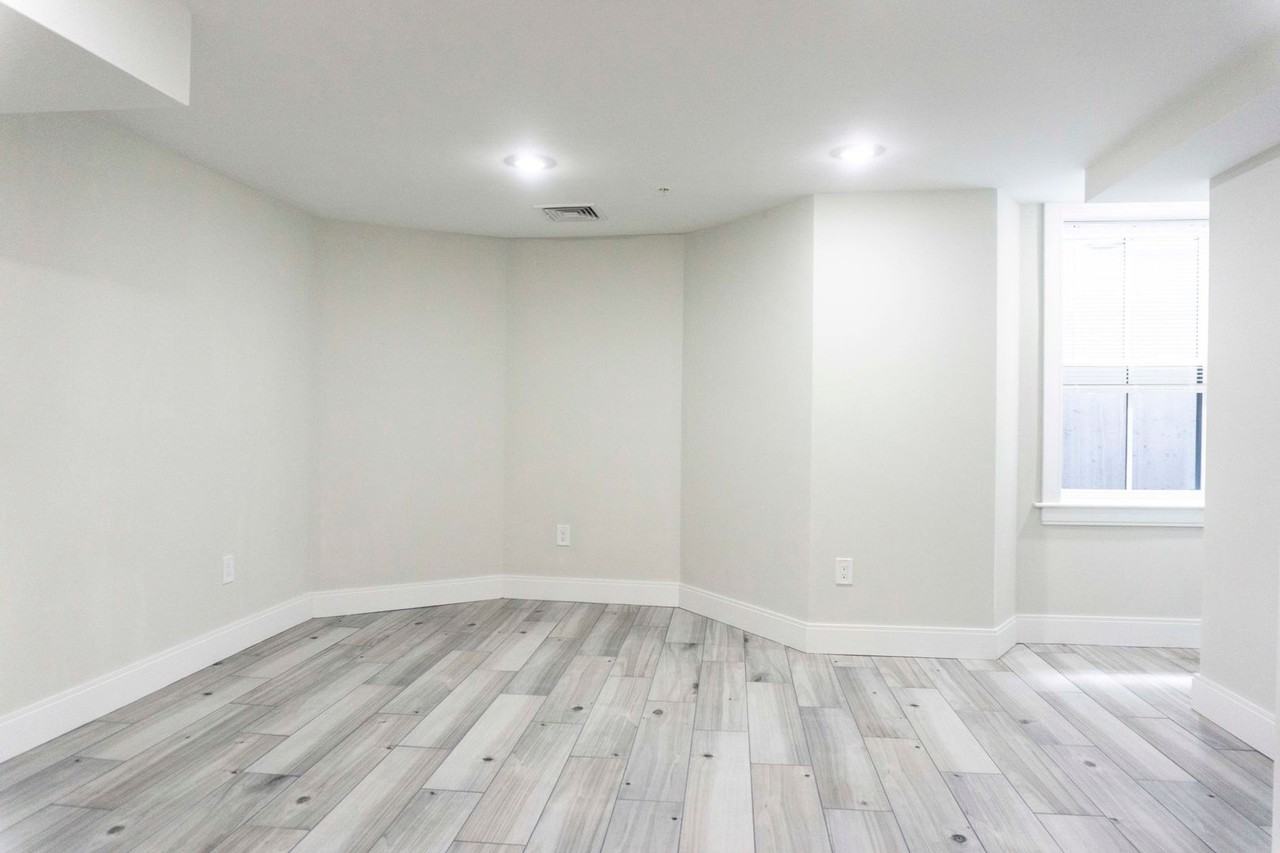 86 Linden St - Photo 3 of 8