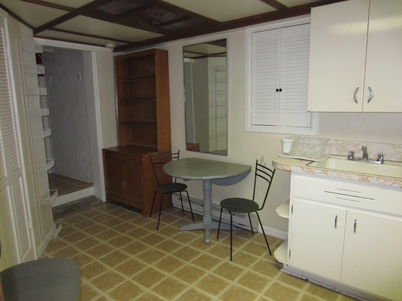 800 Boulder Dr #800 - Photo 2 of 5