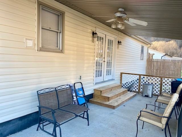 220 Lovers Ln #NA - Photo 3 of 18