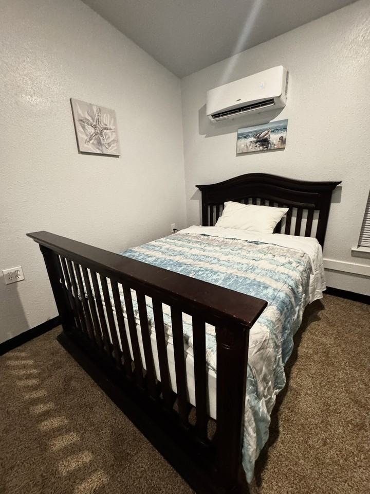 936 W 4th St #P1 - Photo 3 of 18