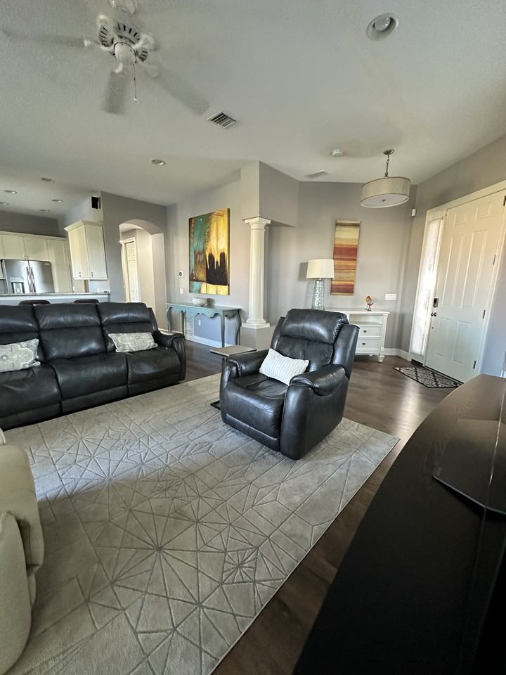 5530 46th Ct W - Photo 5 of 27