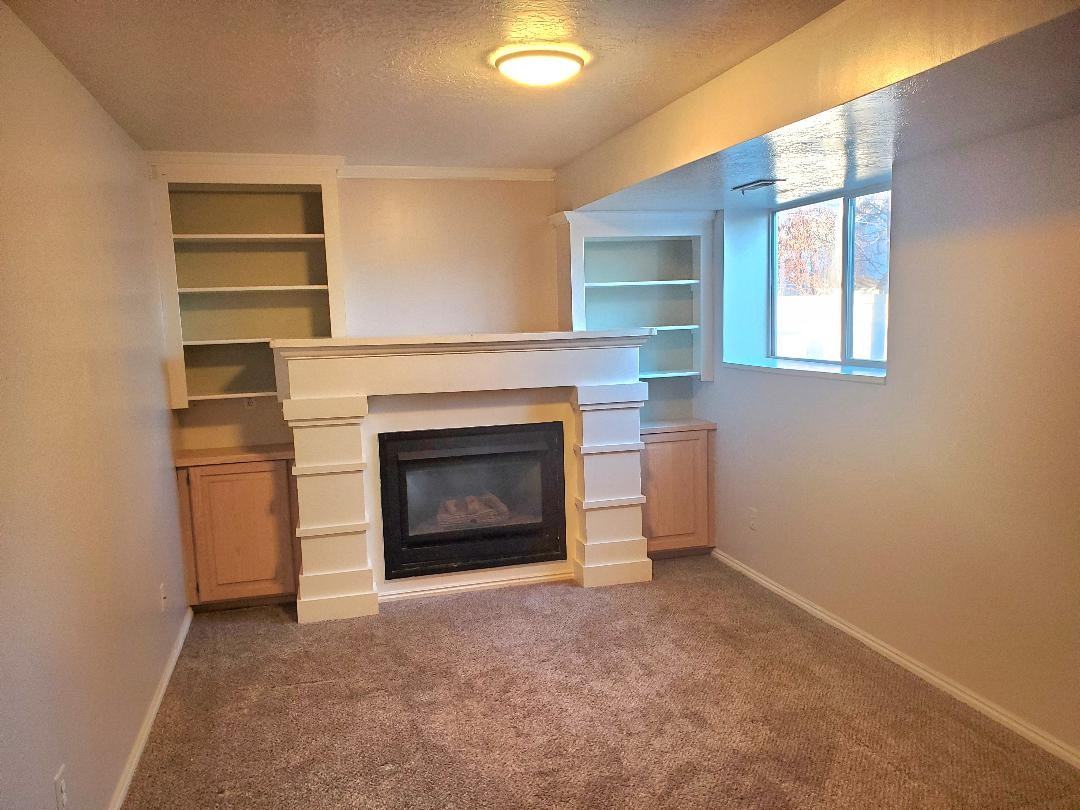 1248 E 3150 N #NA - Photo 5 of 26