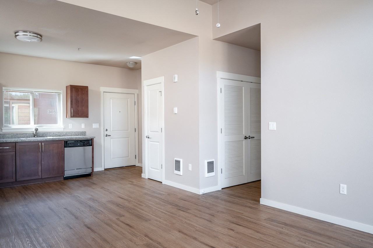 56 Commons Apartments - Photo 6 of 52