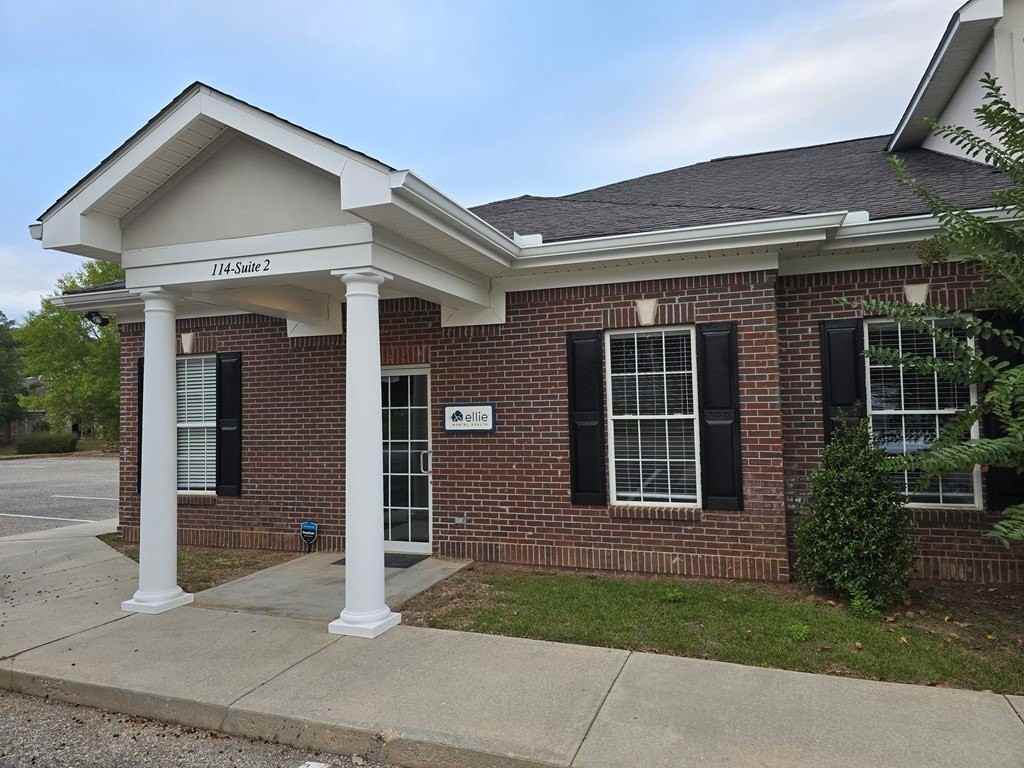 114 Adris Place - Photo 2 of 20