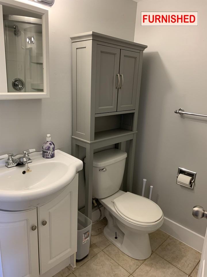 8123 B- 8123 89 Ave - Photo 6 of 12