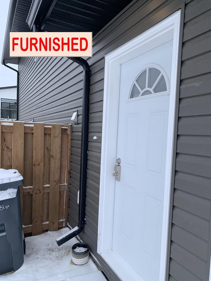 8420 B-8420 81 St - Photo 2 of 13