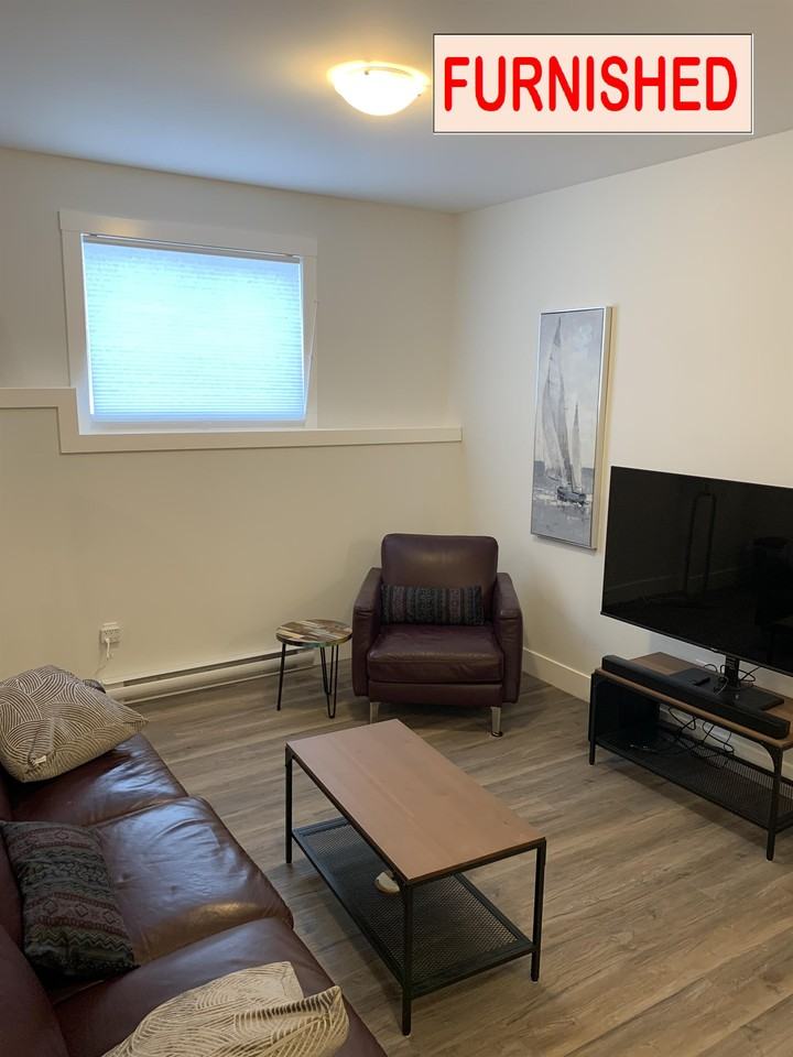 8420 B-8420 81 St - Photo 7 of 13