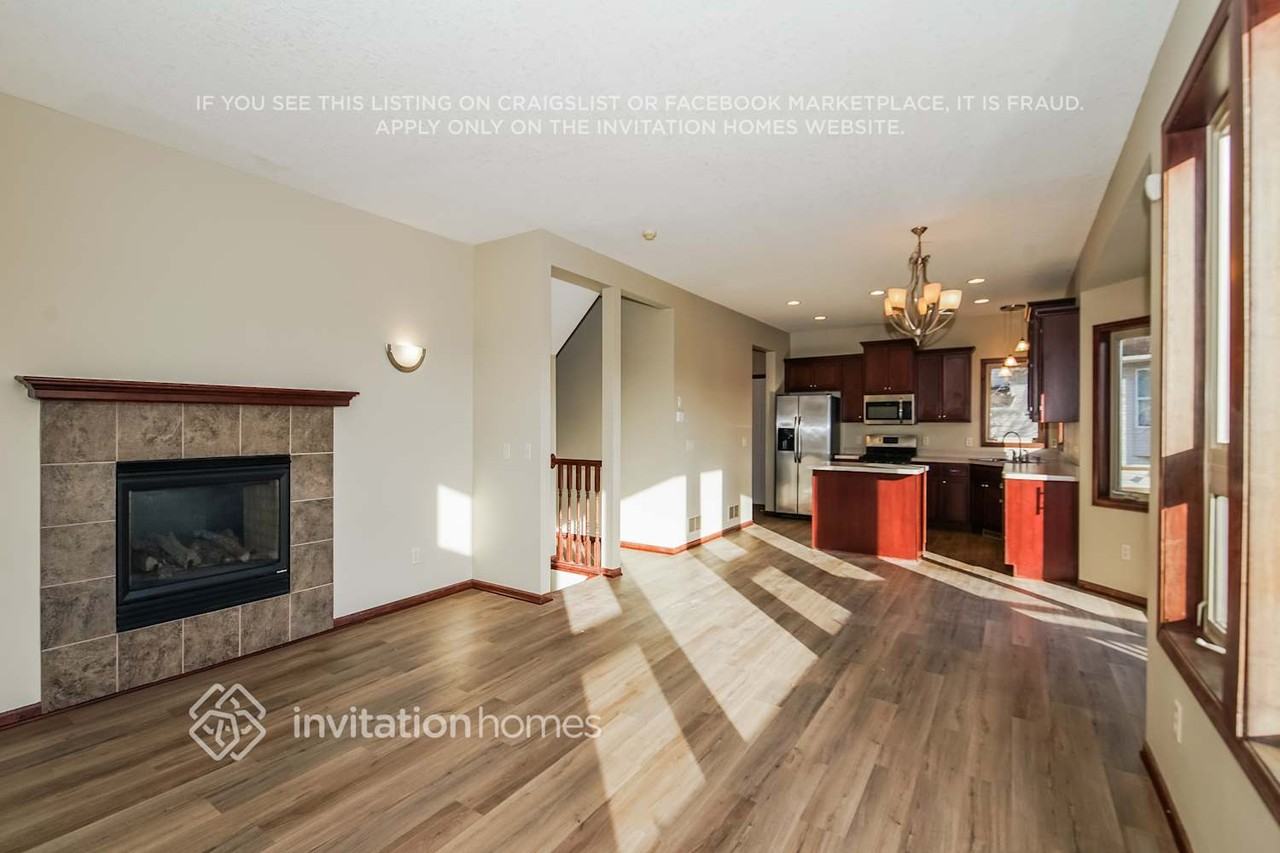 27001 Long Ridge Dr - Photo 3 of 16