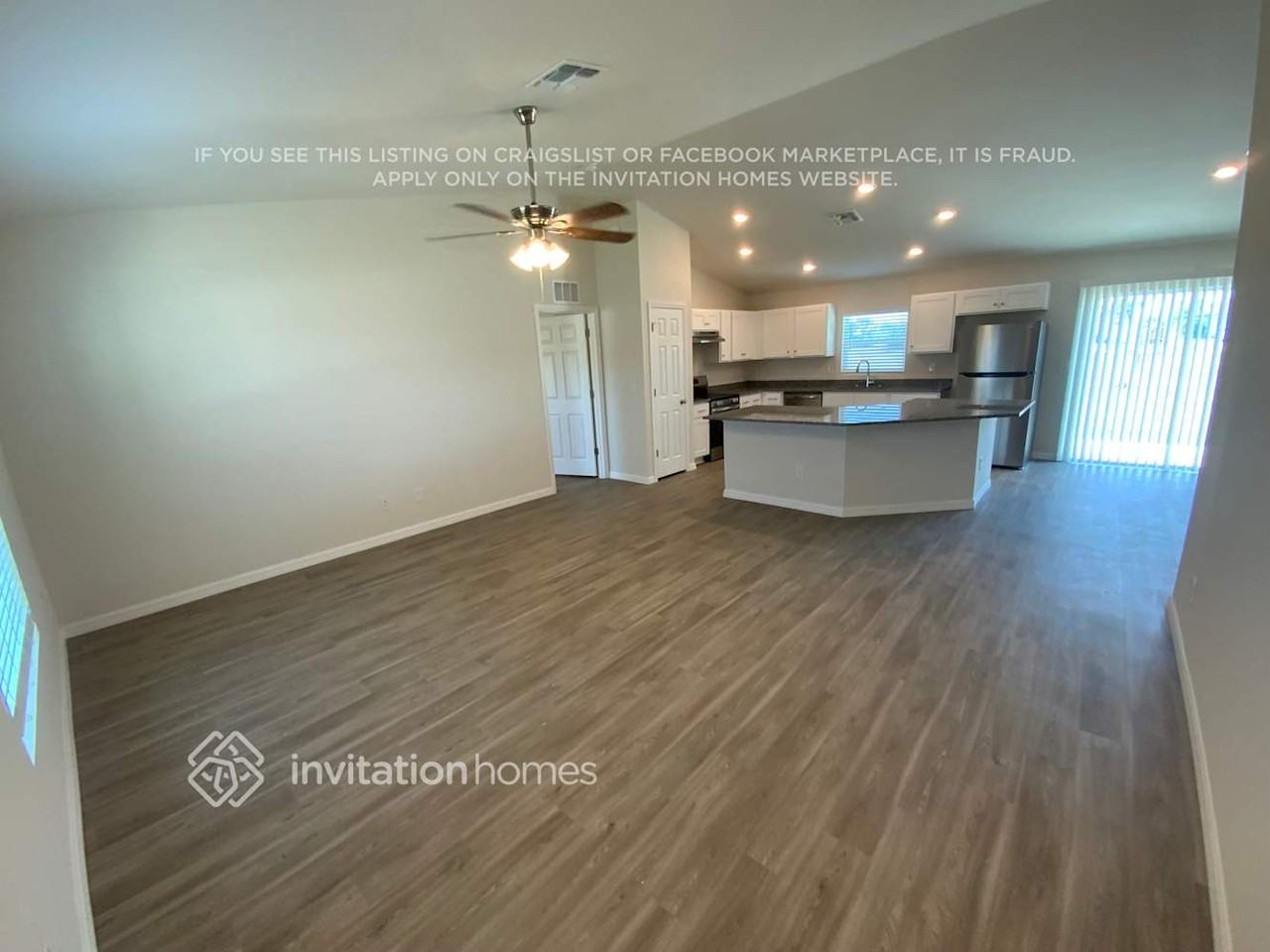 512 Ne 6th Pl - Photo 3 of 16